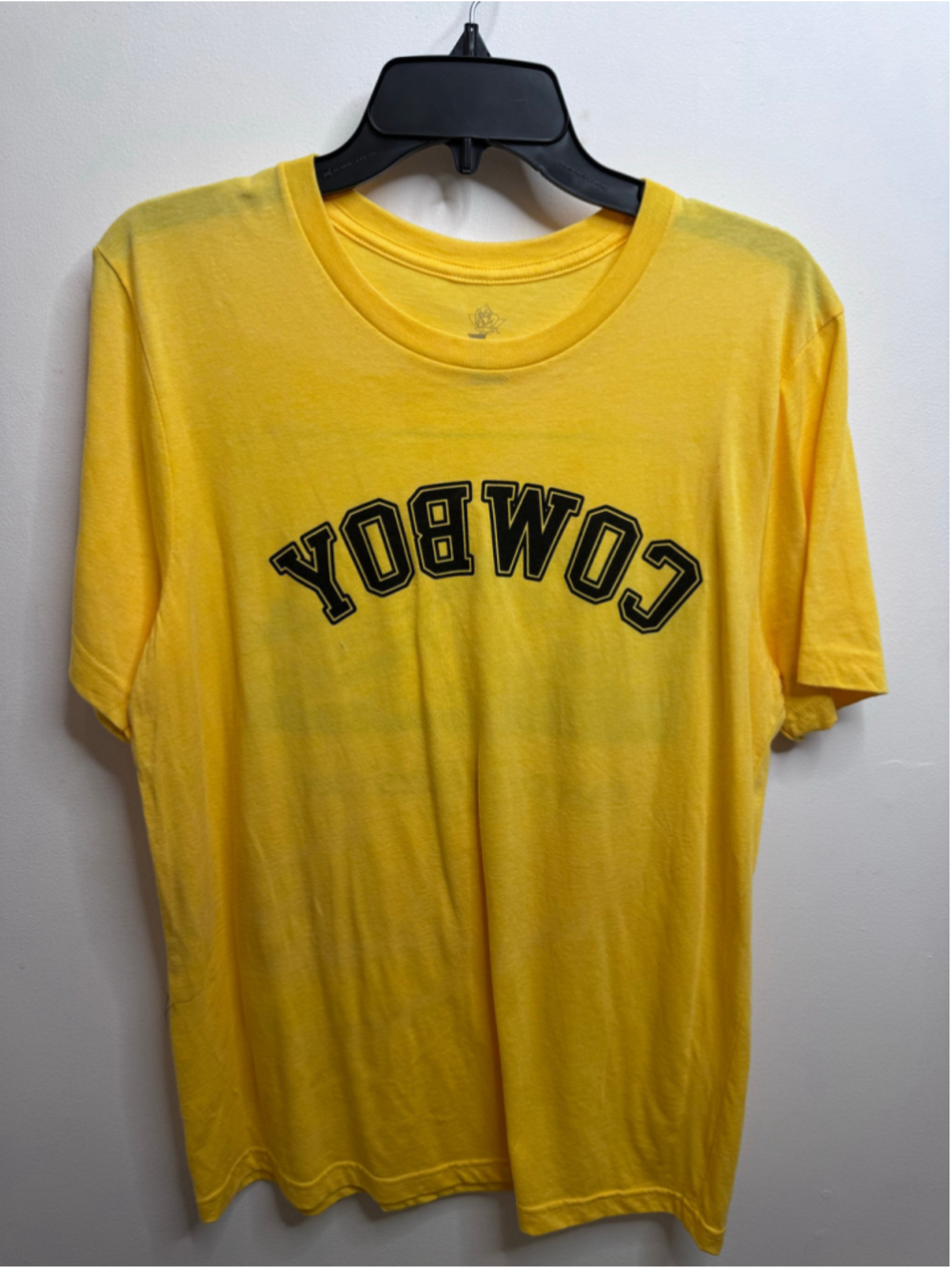 Harry Hudson SIGNED Yellow Cowboy Graphic Short Sleeve Tee NWOT